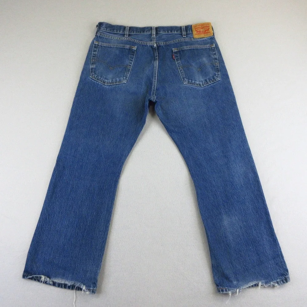 Levis 517 Bootcut Jeans Mens 38x29 Blue Medium Wash 100% Cotton Denim 00517-0216